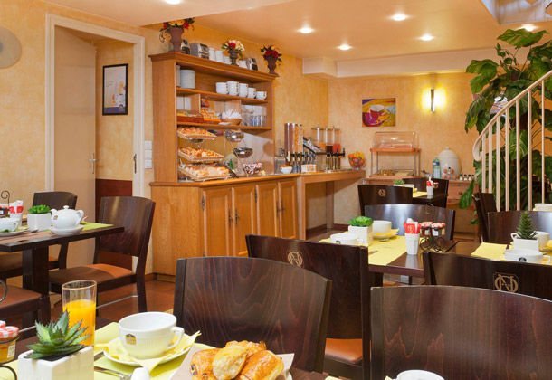 Western Nouvel Orléans Montparnasse Paris
